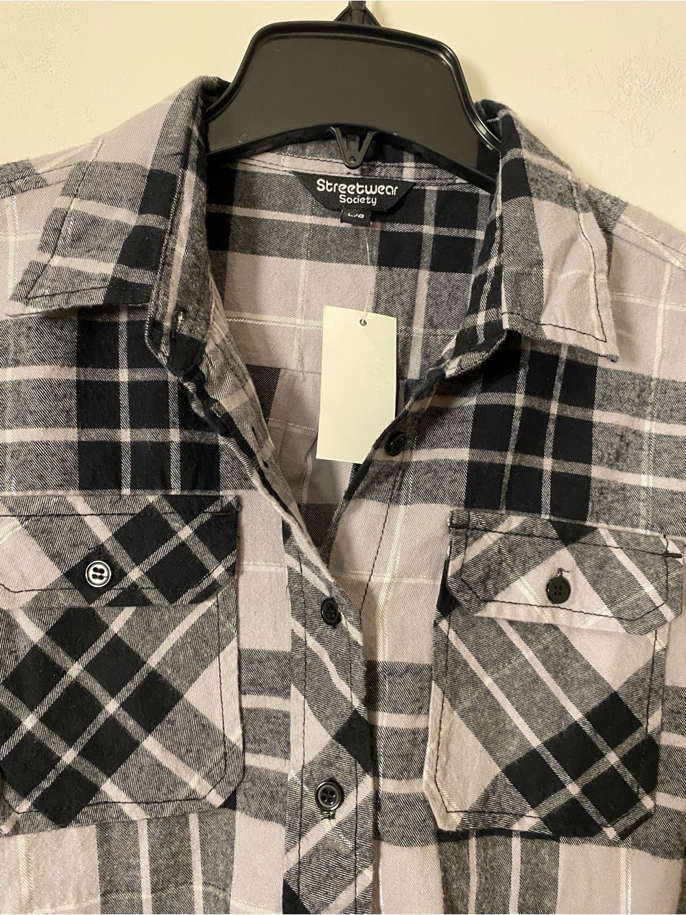 NWT Black & Gray Plaid Button-Down Shirt - Picture 4 of 5